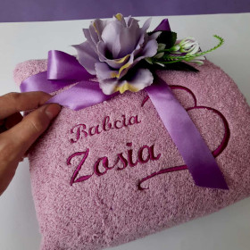 ręcznik lila z imieniem na prezent dla babci